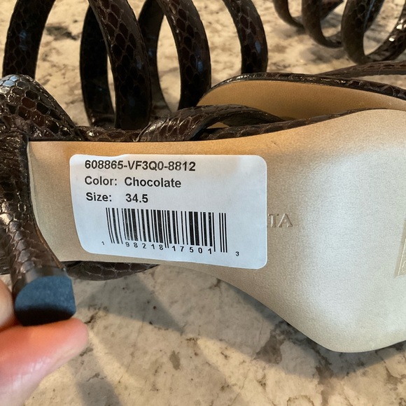 BOTTEGA VENETTA Strappy Heels - Picture 3 of 3